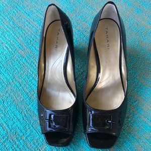 ❗️FINAL PRICE ❗️TAHARI Heels
